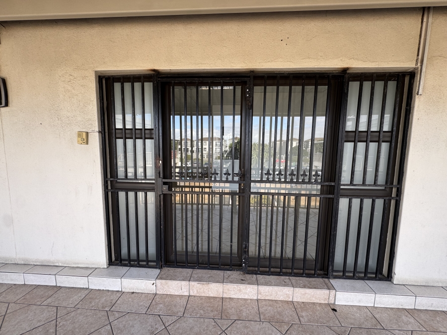 To Let commercial Property for Rent in Parklands Western Cape